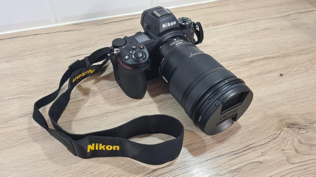 Nikon Z6 II + 24-120mm F/4 S-Line, Audio, Tv en Foto, Fotocamera's Digitaal, Zo goed als nieuw, Systeemcamera, Nikon, Beeldstabilisatie