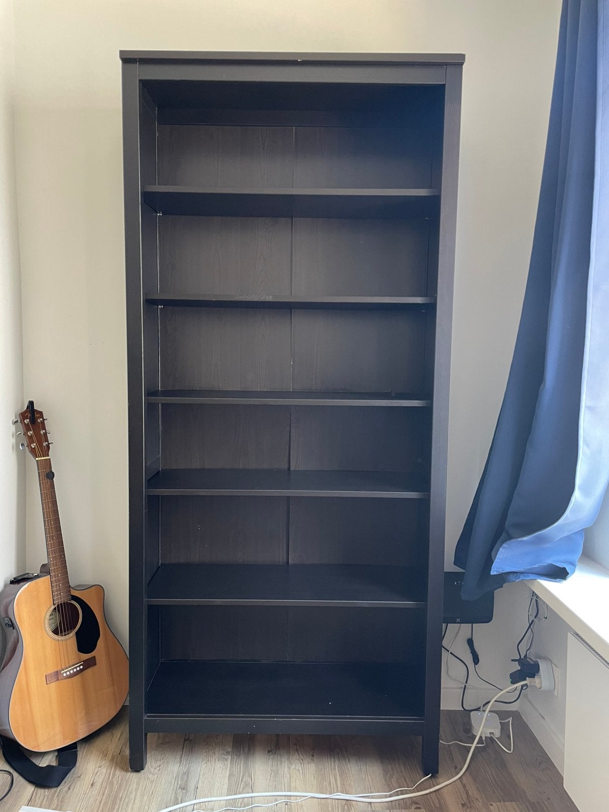 Ikea Hemnes boekenkast zwartbruin, Ophalen, Met plank(en), 50 tot 100 cm, Zo goed als nieuw