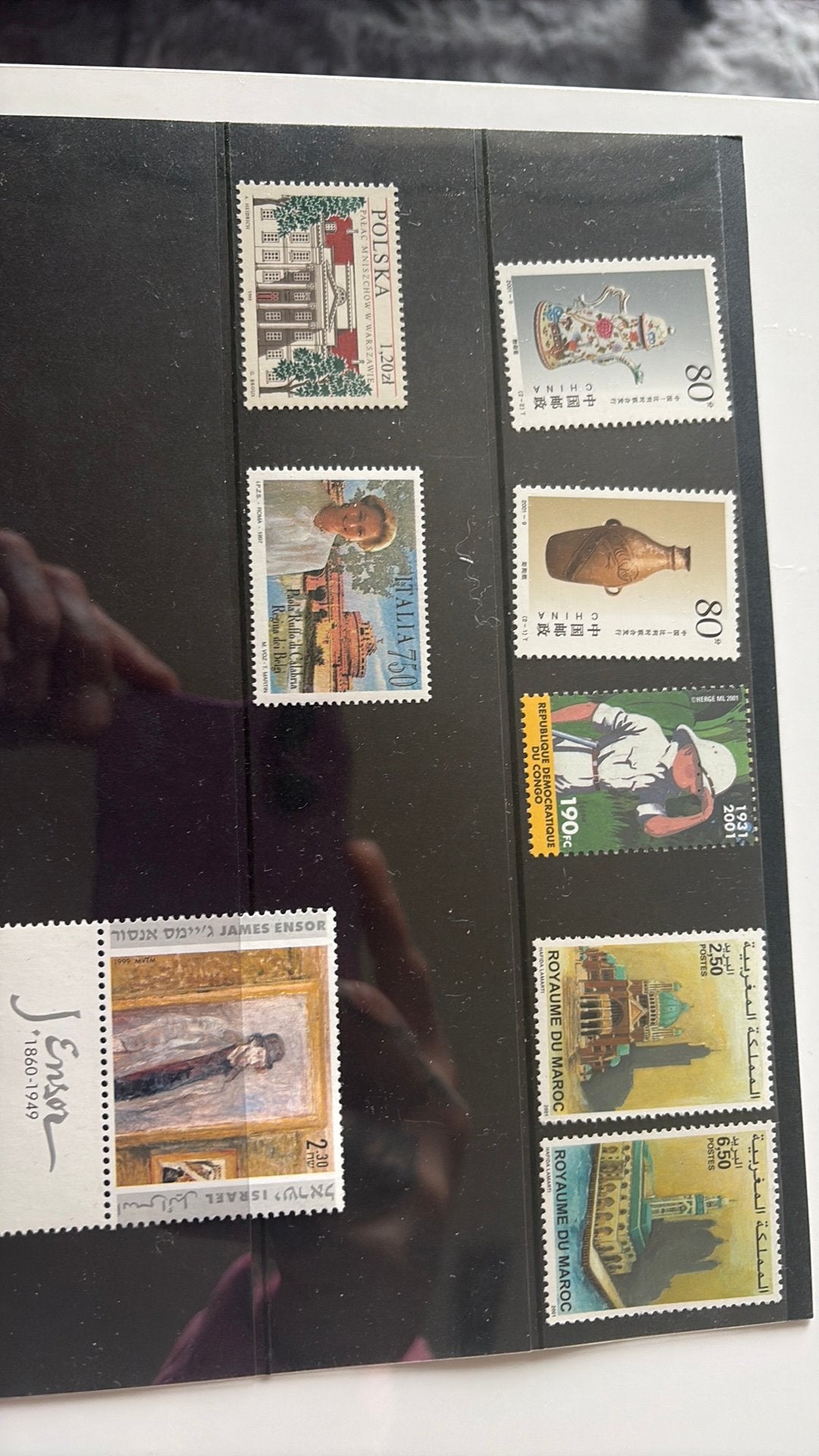 Timbres-poste en parfait état., Enlèvement
