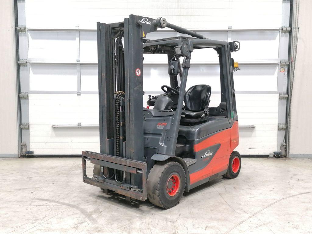 LINDE E25-01, 2000 tot 3000 kg, Elektrisch, Heftruck, LINDE