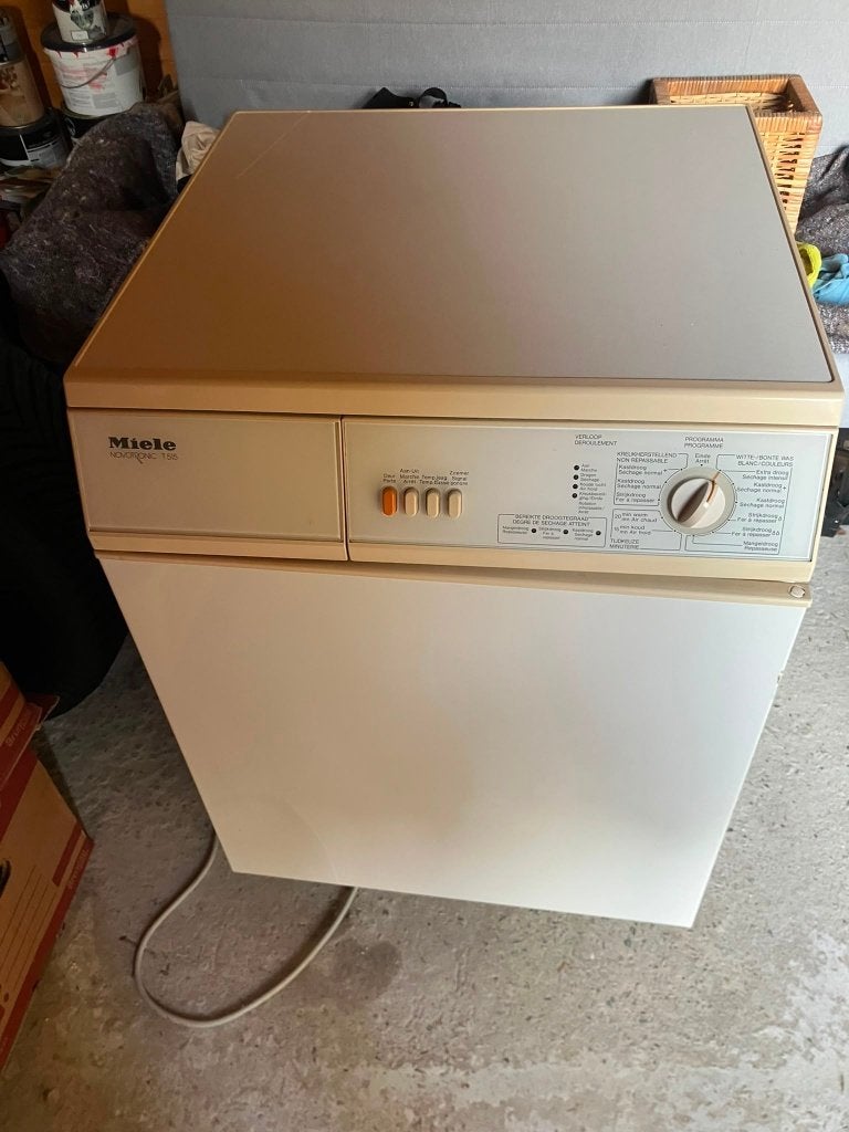 MIELE Novotronic T515 wasdroger, Ophalen, 4 tot 6 kg, Zo goed als nieuw, Voorlader
