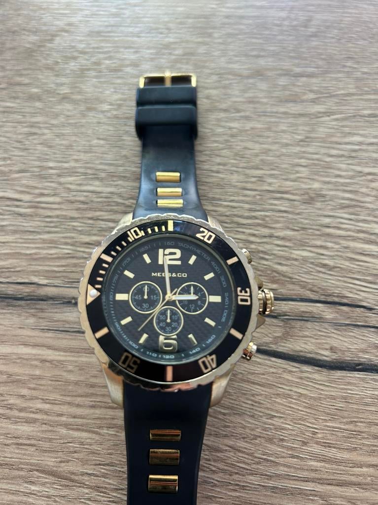 Horloge Dames.Mees & Co, Handtassen en Accessoires, Horloges | Heren, Overige merken, Polshorloge, Kunststof, Ophalen of Verzenden