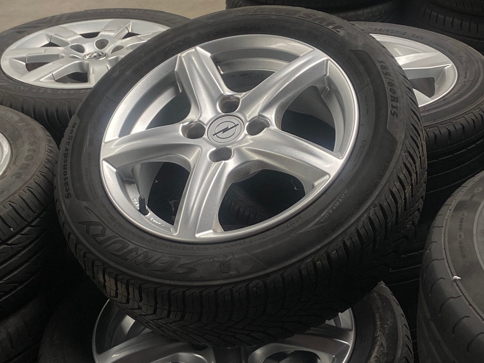 Joli jeu de roues 4x100 Opel Renault Dacia Kia Hyundai, 15 pouces, Pneus et Jantes, 4 Saisons, Véhicule de tourisme