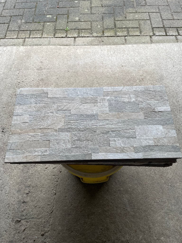 Pakket 14 tegels 60 x 30cm, Ophalen