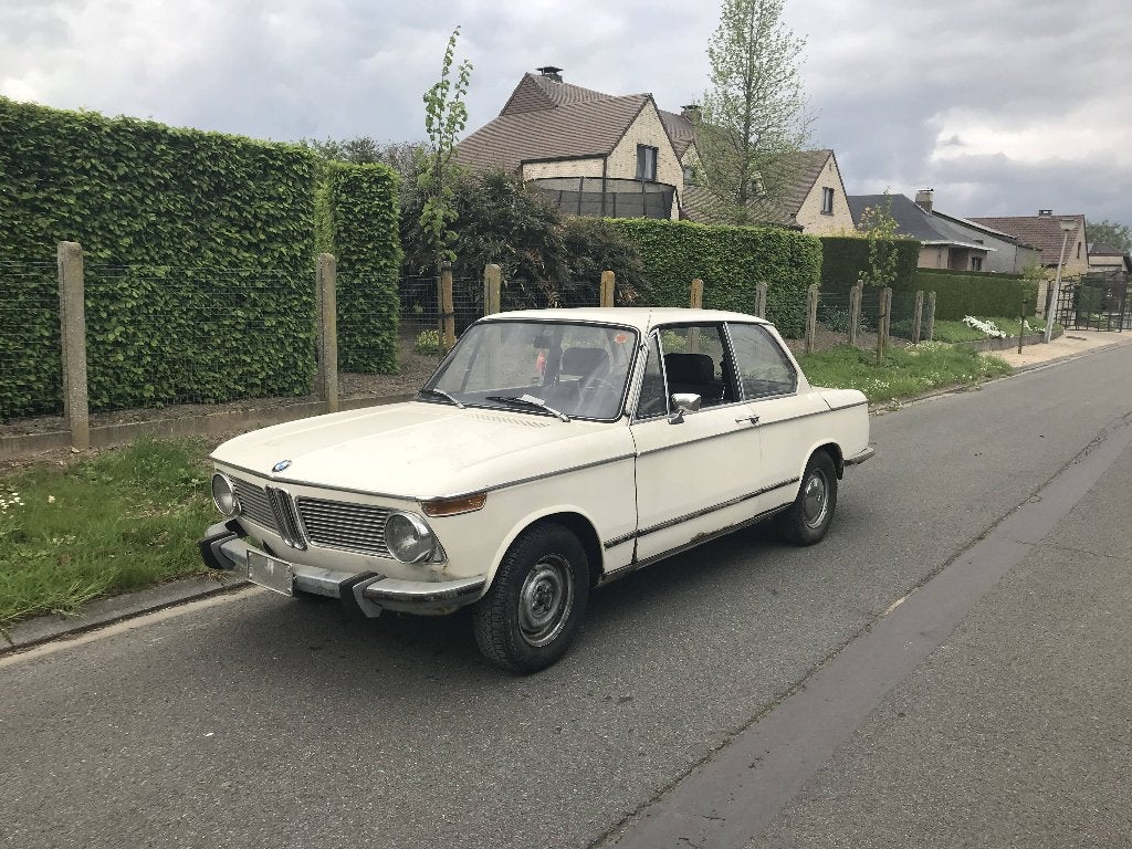 BMW 1602 project oldtimer, Auto's, Achterwielaandrijving, Wit, Handgeschakeld, Particulier