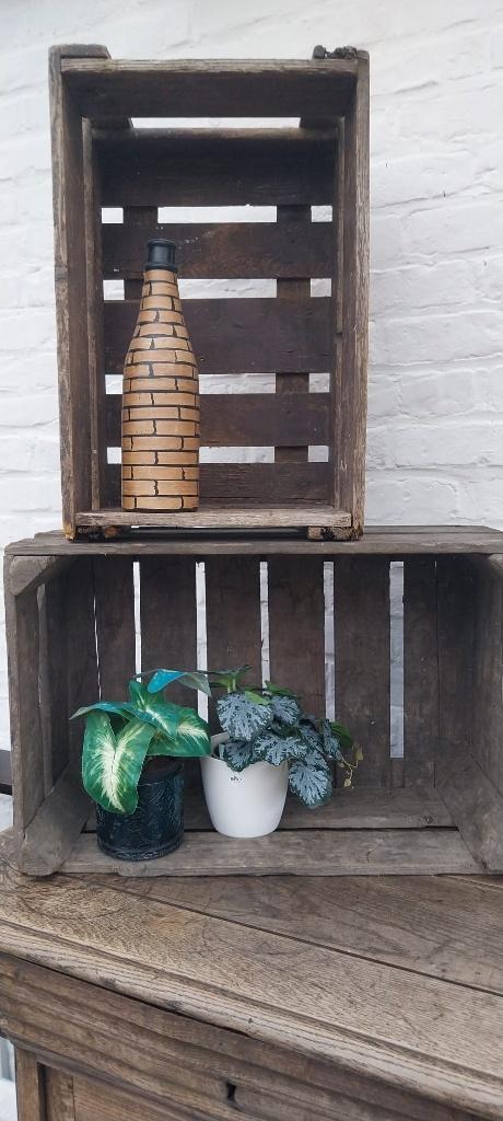 twee oude decoratieve houten kisten, Ophalen, Gebruikt