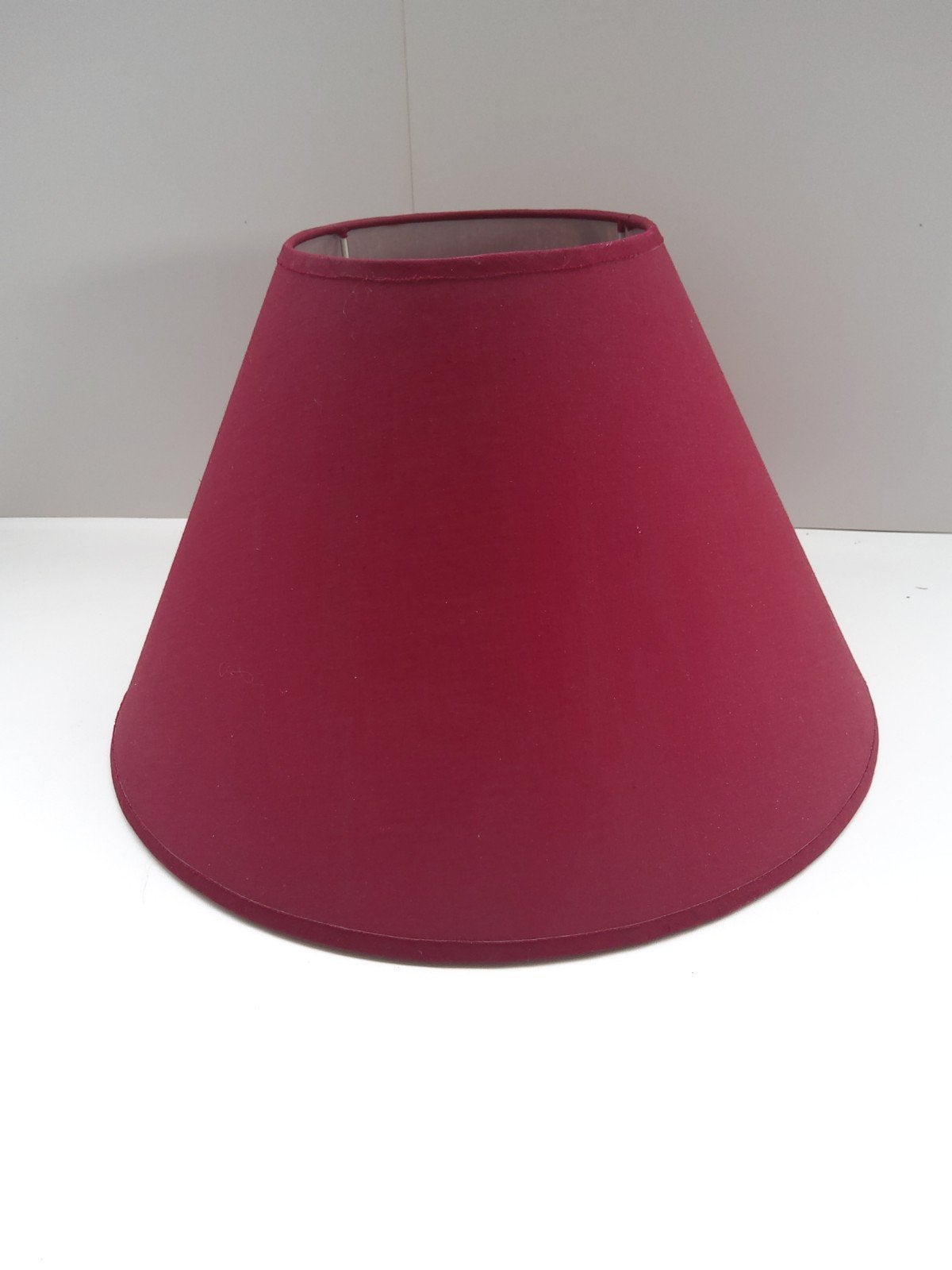 Lampenkap. H 21 cm. Diameter 35 cm., Ophalen of Verzenden, Zo goed als nieuw, Rood, Rond