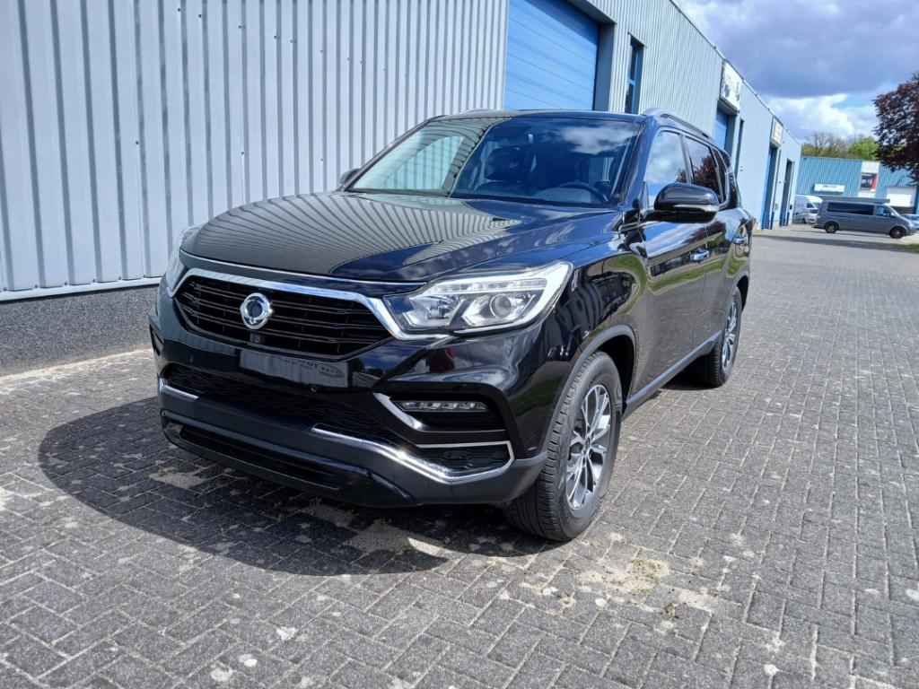 Ssangyong Rexton RX220e-Xdi 4WD, Autos, Cuir, Achat, 199 g/km, 2316 kg