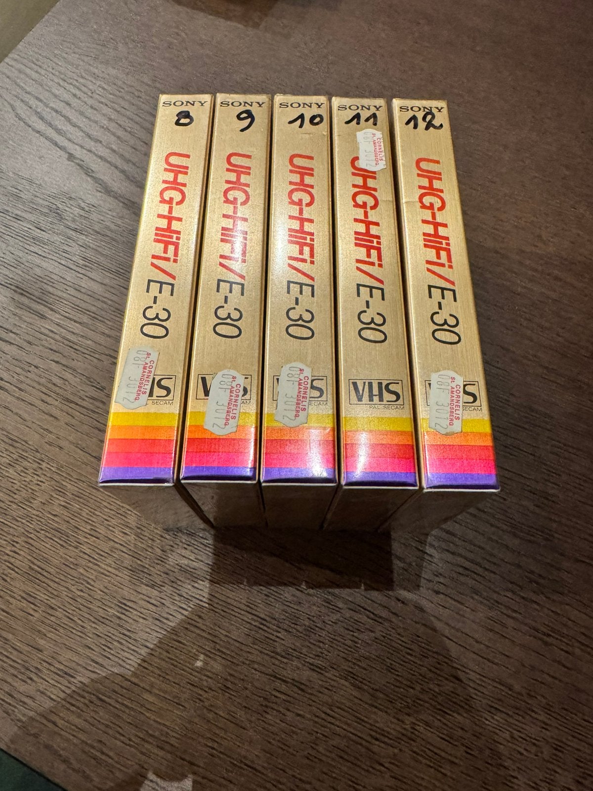 5x Sony UHG-HiFi E-30 VHS videobanden – originele verpakking, Ophalen of Verzenden, Zo goed als nieuw, 2 t/m 25 bandjes, Origineel