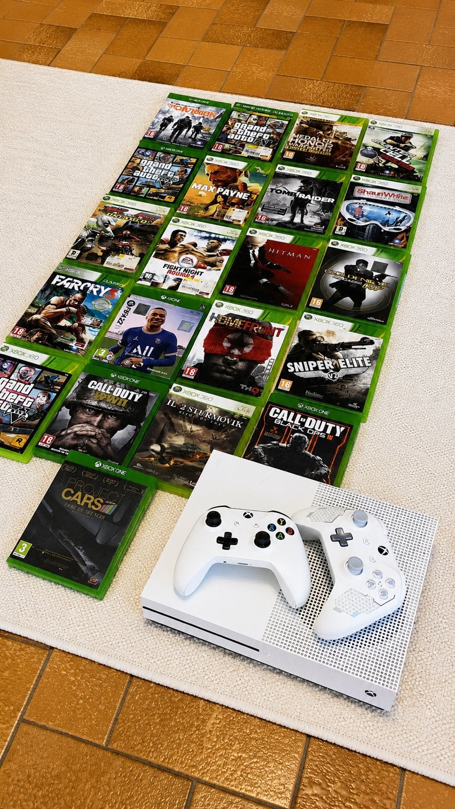 Xbox One S + 2 controllers + 21 games – alles werkt perfect, Enlèvement, Comme neuf, Xbox One