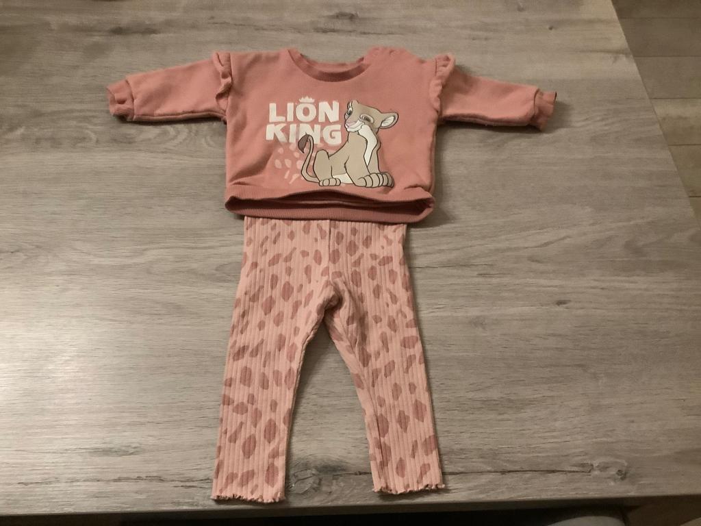 Disney Lion King baby meisje outfit (Maat 68), Meisje, Disney-Primark, Ophalen of Verzenden, Zo goed als nieuw