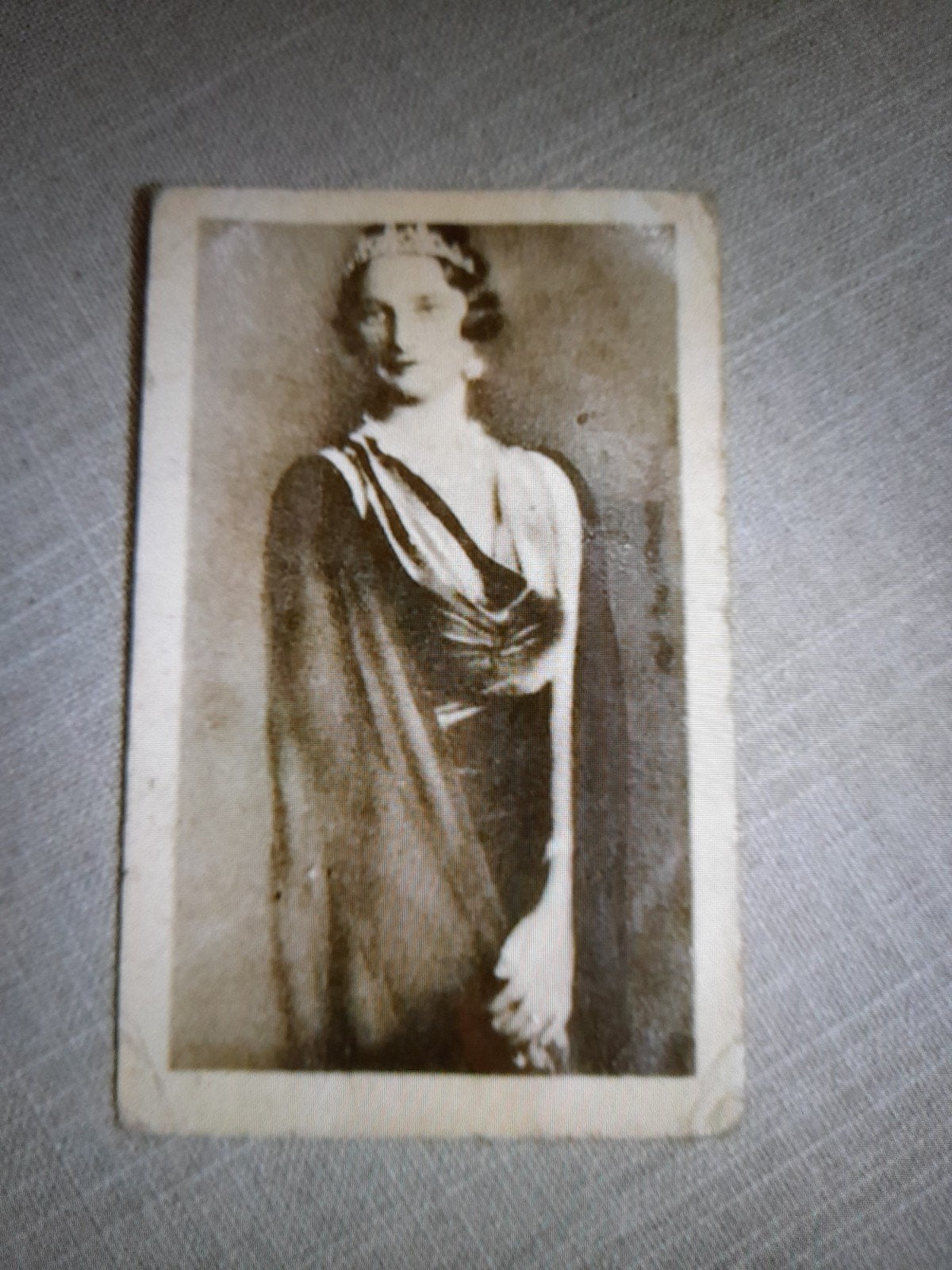 Koningin Astrid- Chromo Confiserie Leopold Ganshoren, Verzamelen, Ophalen of Verzenden, Gebruikt, Kaart, Foto of Prent