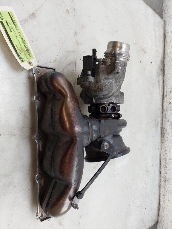 TURBOCOMPRESSEUR BMW 3 serie Touring (F31) (01-2012/06-2019), Utilisé, BMW, Petuelring 130
80809  München, DE, Bayerische Motoren Werke AG