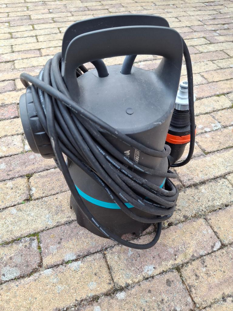 Dompelpomp, Tuin en Terras, Waterpompen, Ophalen, Zo goed als nieuw, Elektrisch, Dompelpomp