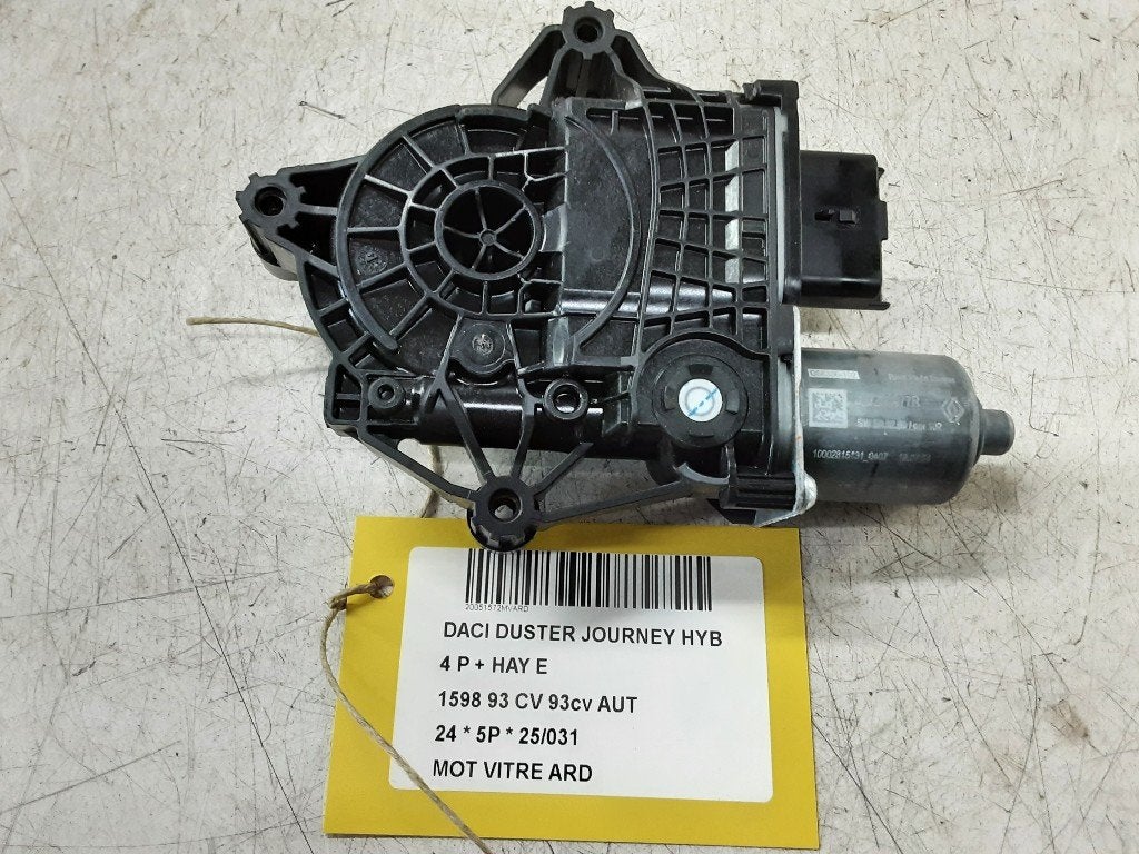 MOTEUR LEVE VITRE ELECTRIQUE ARRIÈRE DROIT Duster (DJF), Dacia, Renault Deutschland AG, Utilisé, Peter-Huppertz-Straße 5
51063  Köln, DE