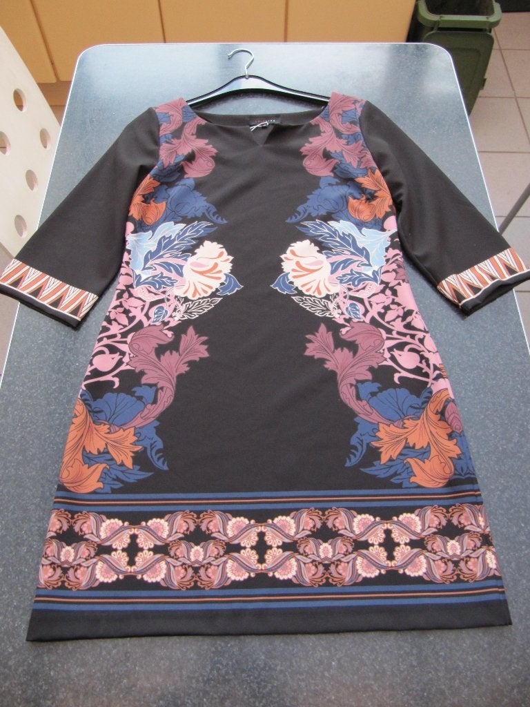 Lola & Liza jurk 40 nieuw, zwart + bloemen, Kleding | Dames, Jurken, Maat 38/40 (M), Lola & Liza, Zwart, Nieuw