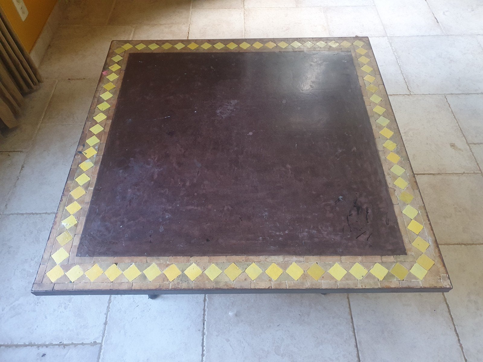mooi grote salontafel met ijzer en stenen blad, Enlèvement, Utilisé, Carré