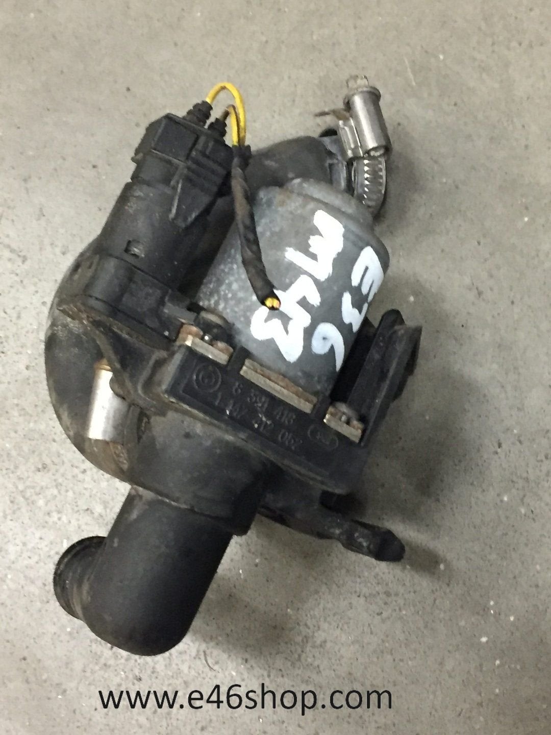Kachelkraan BMW E36 318i m43 motor oe 8391418, -, Utilisé, -, Enlèvement ou Envoi