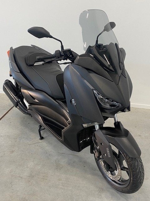 Yamaha Xmax 300, Motoren, Scooter, 300 cc, Minimaal motorrijbewijs A2, Automaat