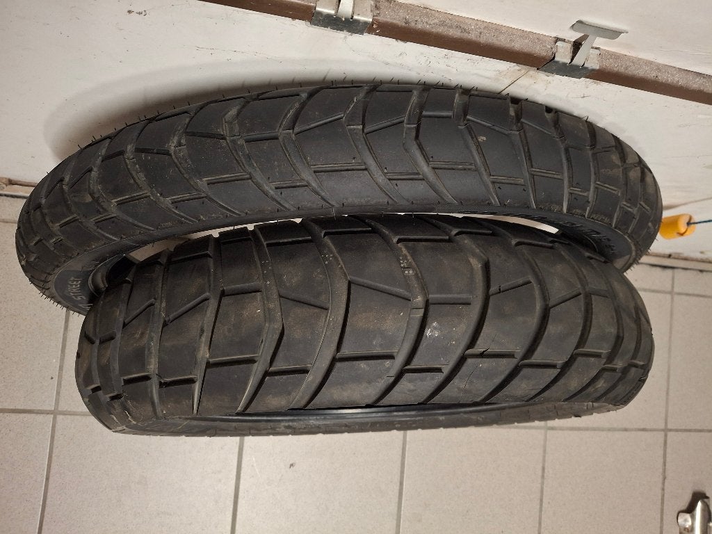 Metzeler Karoo, Motoren, Ophalen, Nieuw