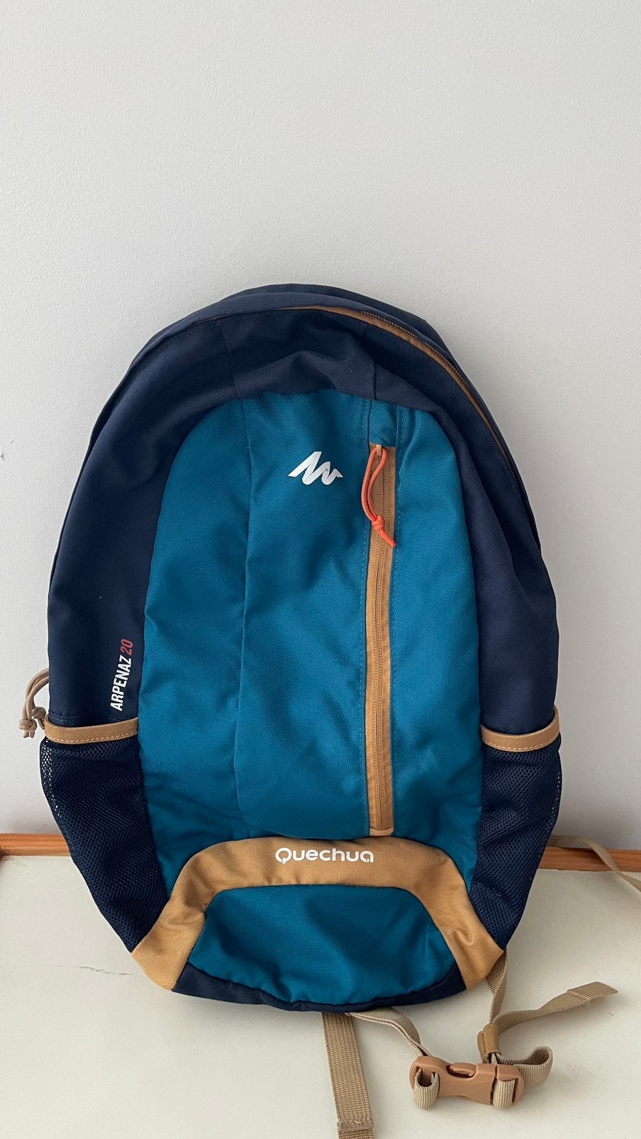 QUECHUA rugzak, Handtassen en Accessoires, Ophalen, Zo goed als nieuw