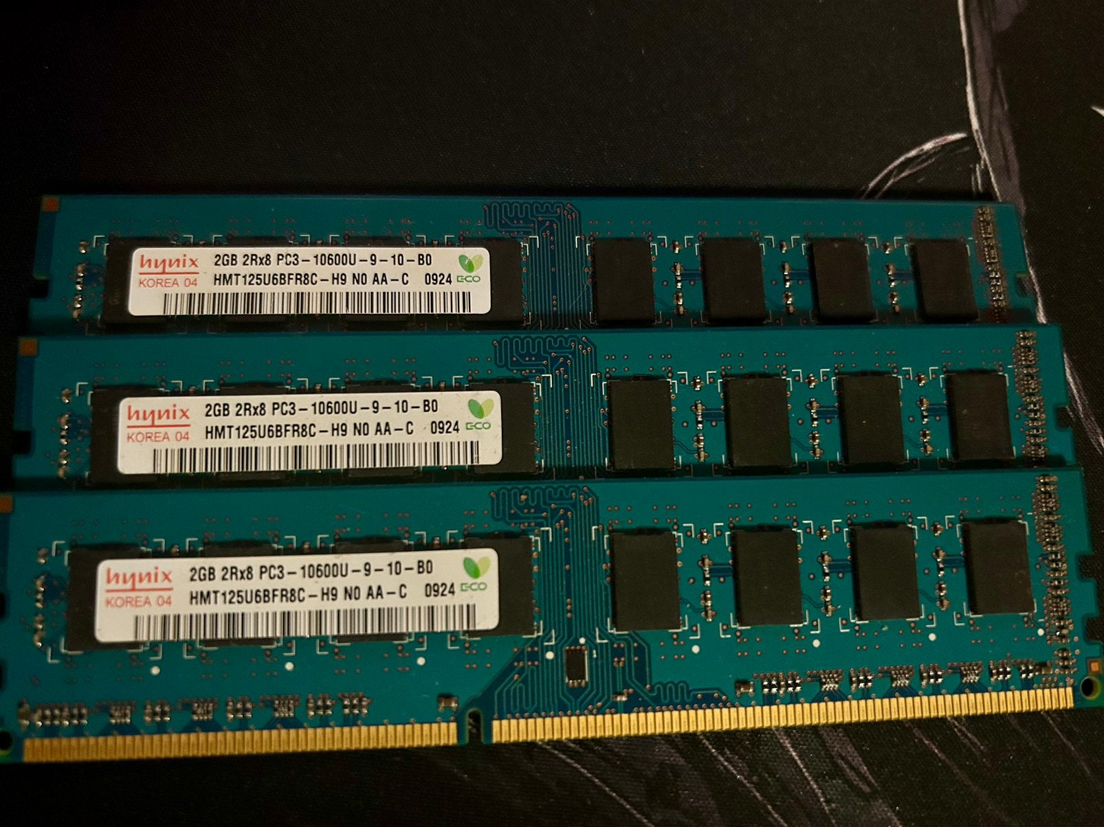 RAM DDR3 Hynix 2GB (3 barrettes disponible), Enlèvement ou Envoi, Comme neuf, DDR3