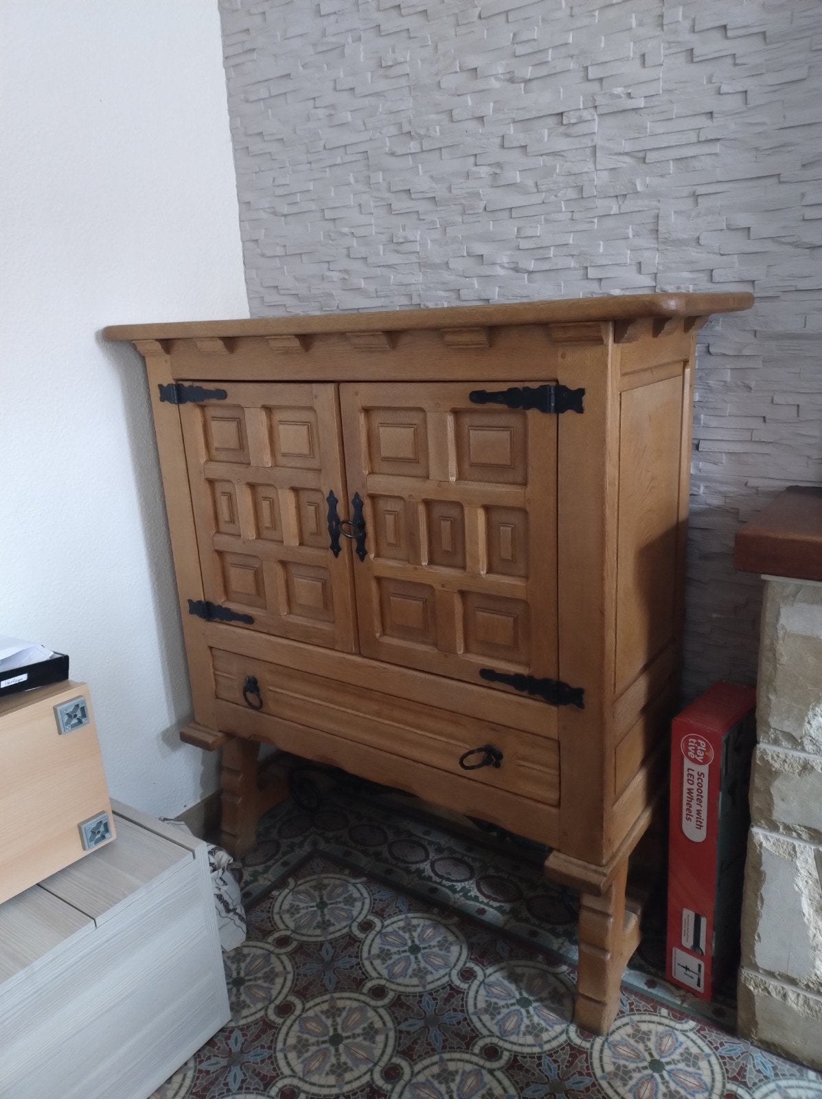 2 armoires/dressoir a donner, Maison & Meubles, Enlèvement