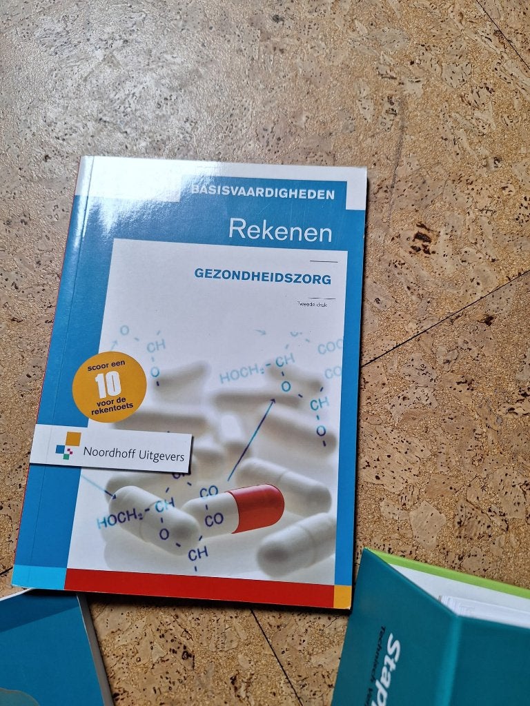 boeken verpleegkundige, Ophalen, Zo goed als nieuw, Niet van toepassing, Diverse auteurs