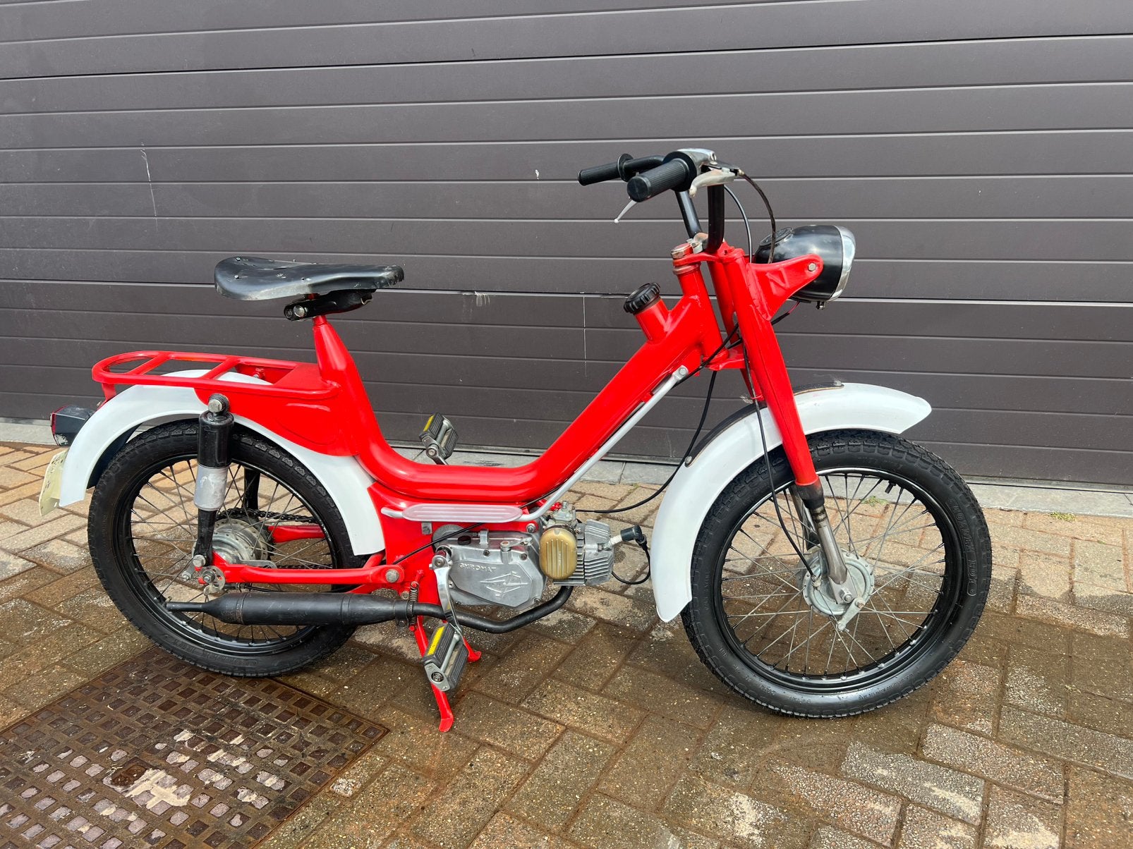 Verschillende brommers/ mobylette s / pocketbike s, Enlèvement