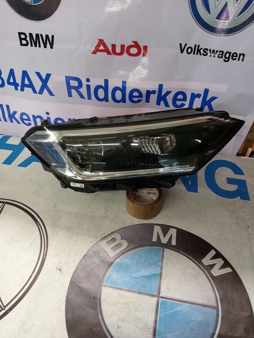 Volkswagen Jetta IV koplampen rechts  17B941036E origineel, Gebruikt, -, Volkswagen, -
