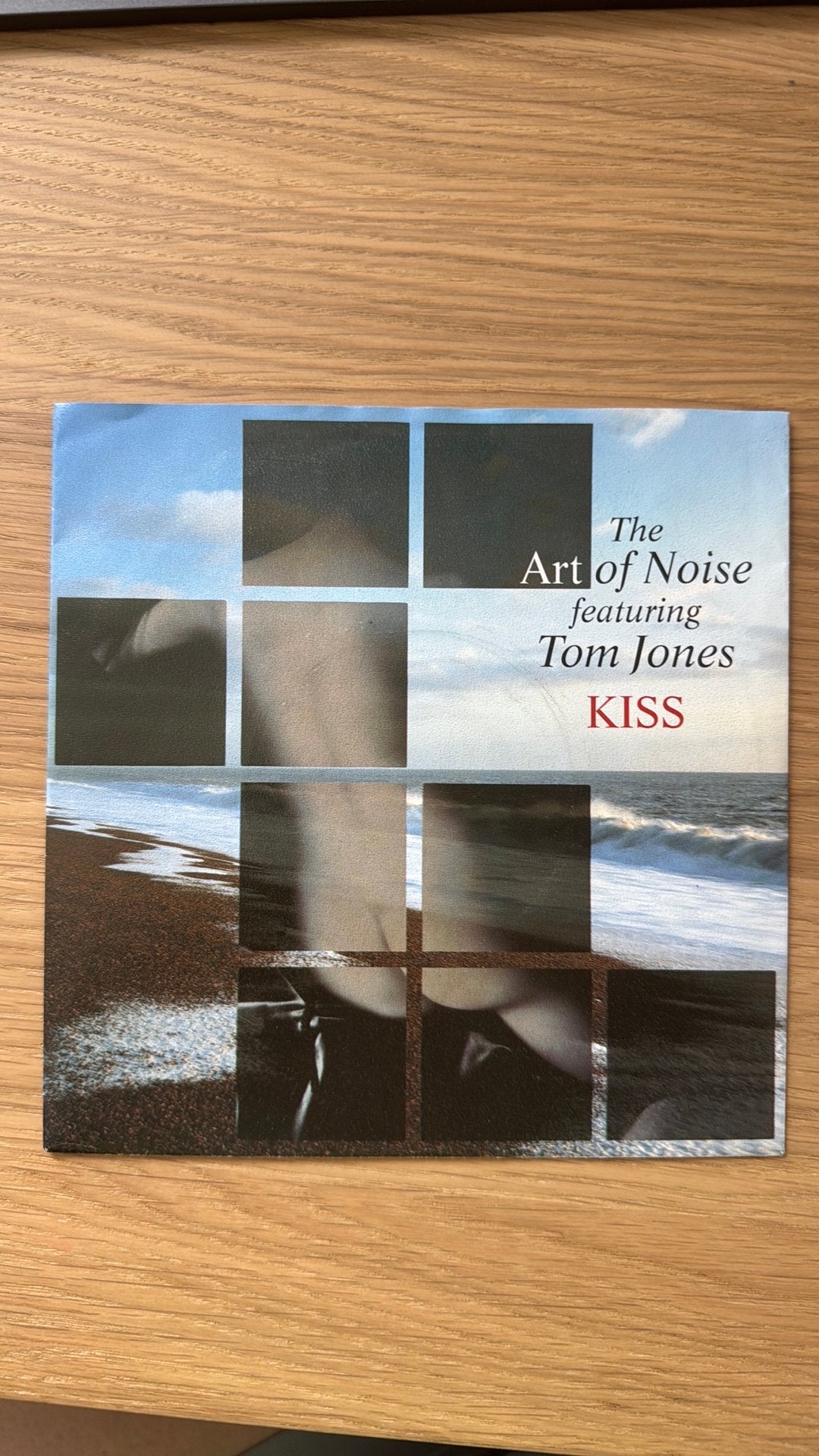 Art of Noise feat. Tom Jones – Kiss – originele vinylsingle, Ophalen, Gebruikt