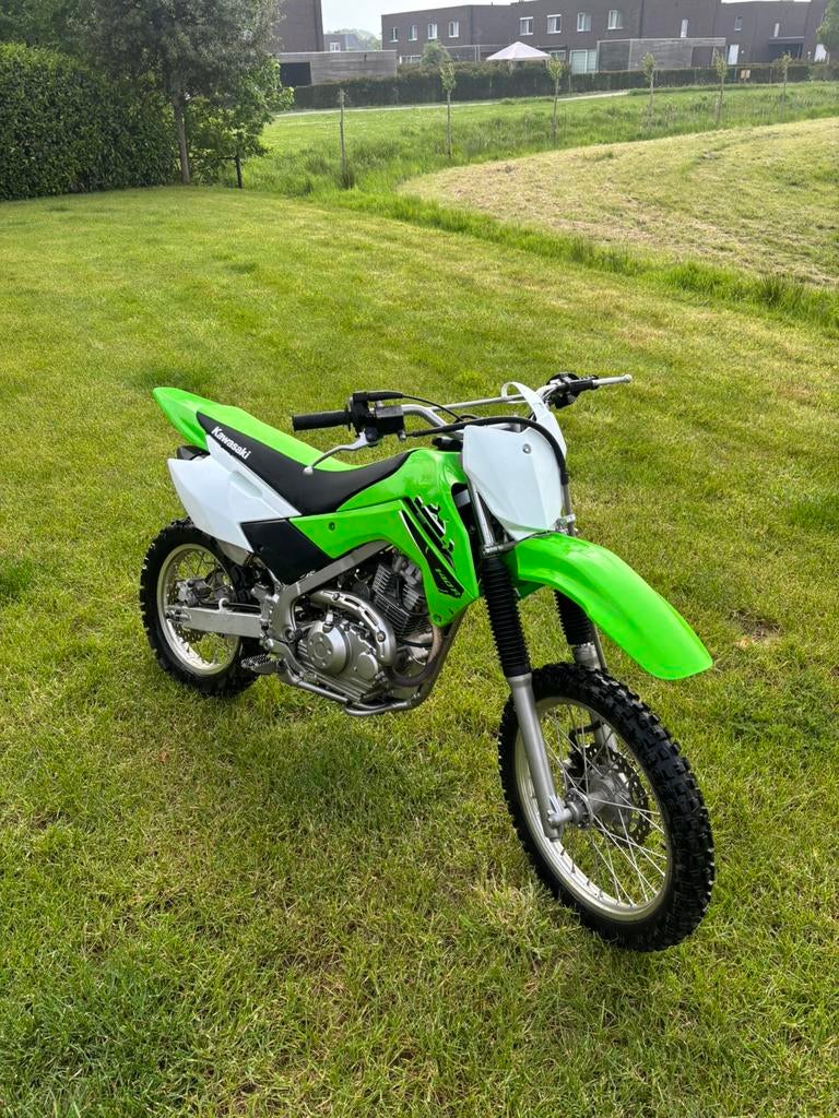 Kawasaki KLX 140, Entreprise