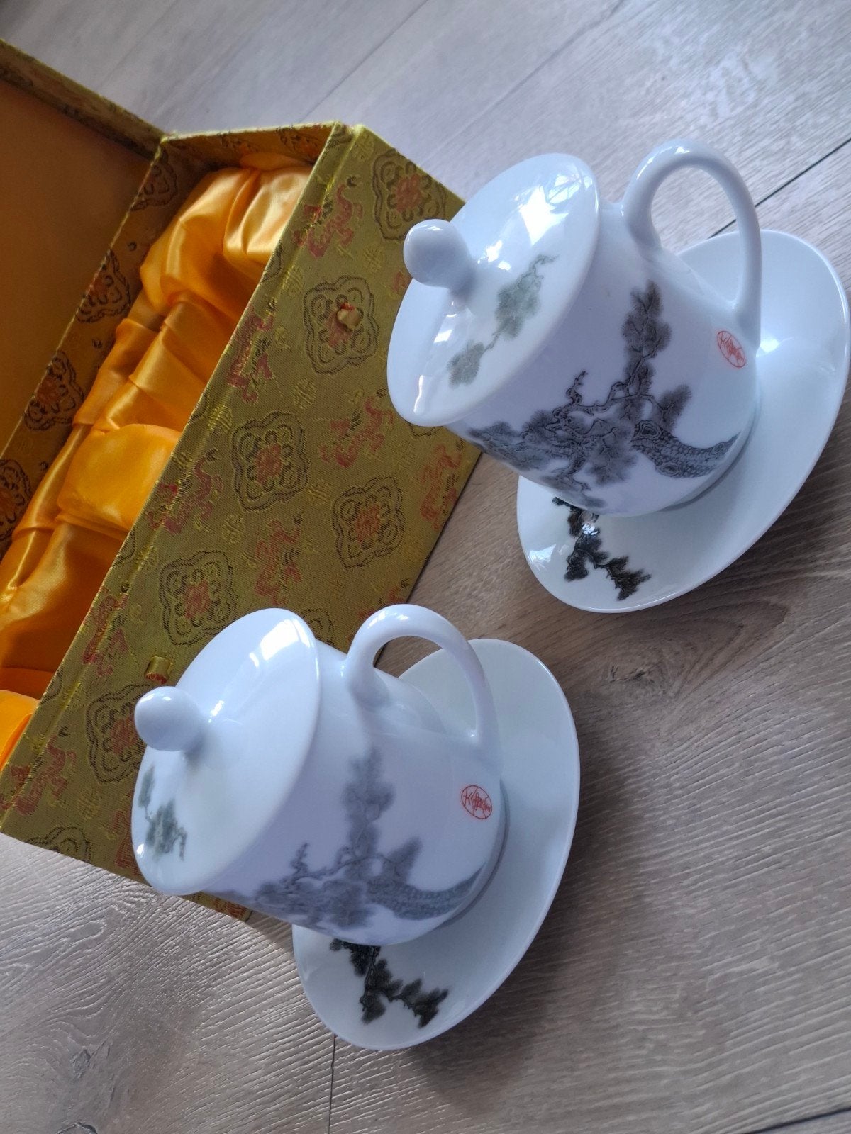 Coffret duo tasses porcelaine, Enlèvement ou Envoi