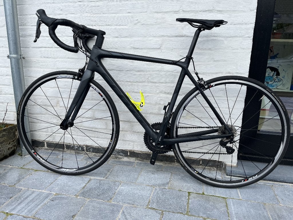 Fiets Scott Addict 30, Maat M, Fietsen en Brommers, 49 tot 53 cm, Zo goed als nieuw, Meer dan 20 versnellingen, Ophalen