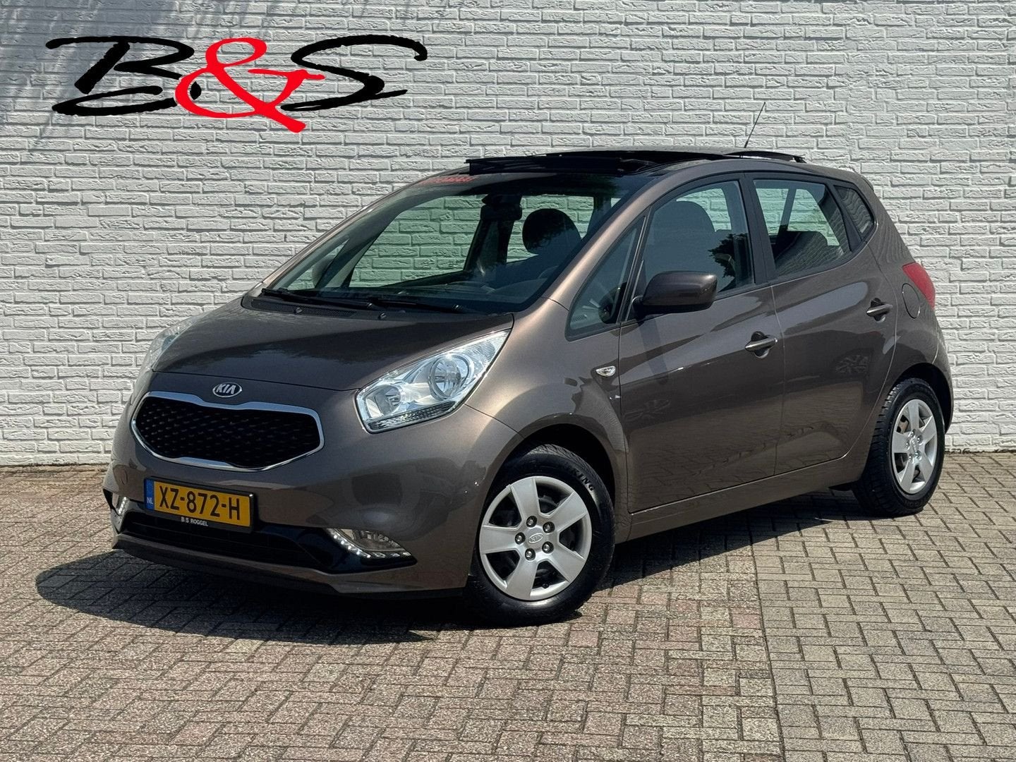 Kia Venga 1.6 CVVT DynamicLine Automaat Camera Panoramadak N, Autos, Kia, Achat, Entreprise, Carnet d'entretien, Electronic Stability Program (ESP)