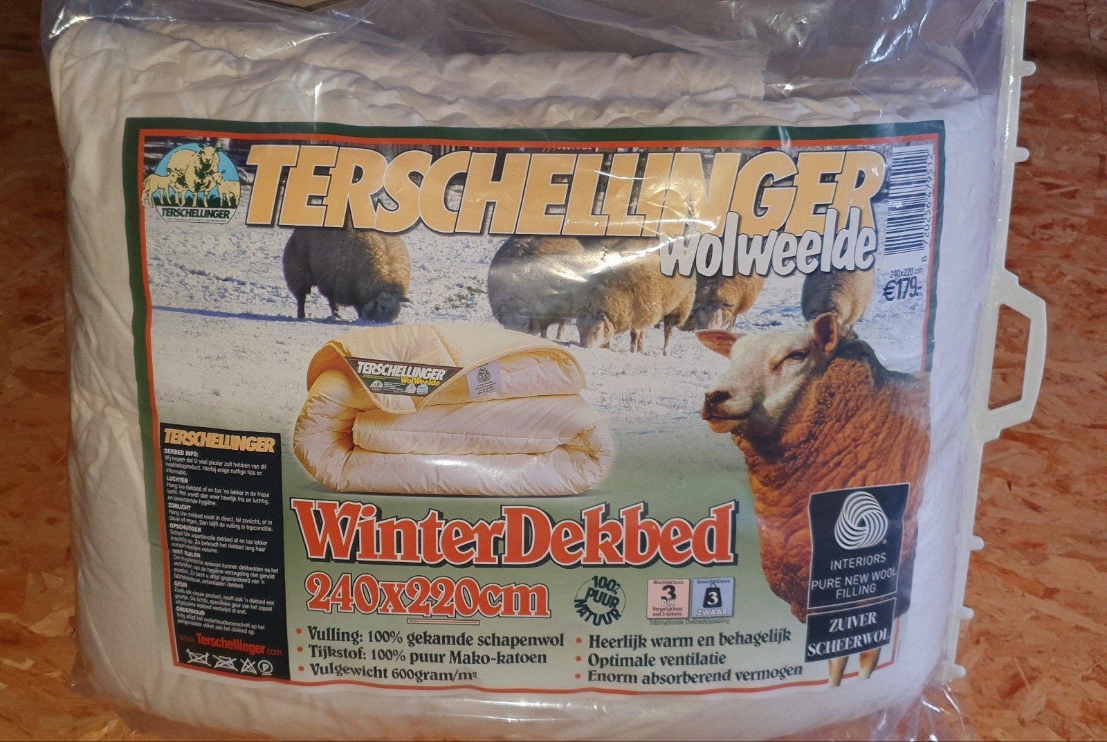 Nieuw groot wollen dekbed 240x220. Zeer warm!, Ophalen
