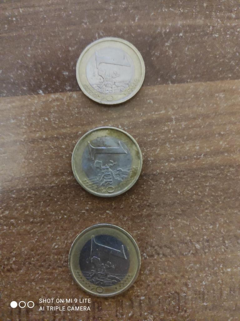 Pièces de 1 euro 2002 - Italie, Enlèvement