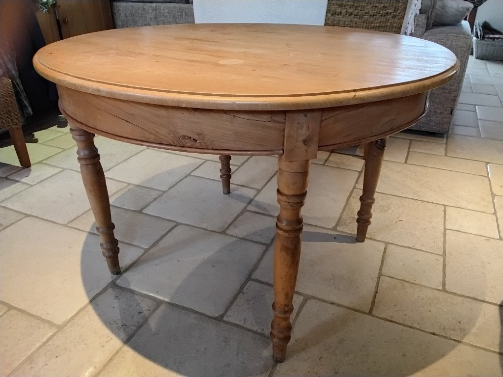 Table en orme, 150 à 200 cm, Cinq personnes ou plus, Rond, 100 à 150 cm