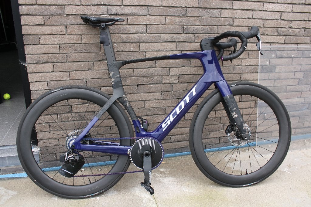 SCOTT Foil RC Team Bike - 58 - GRAPE PURPLE -CARBON BLACK -, Fietsen en Brommers, 57 tot 61 cm, Ophalen, Zo goed als nieuw, Schijfrem