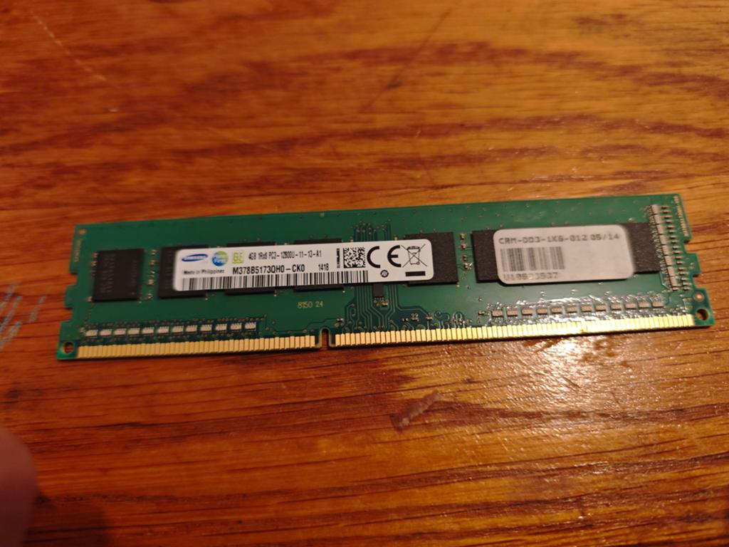 Mémoire Ram 4gb ddr3, Computers en Software, RAM geheugen, Ophalen, DDR3