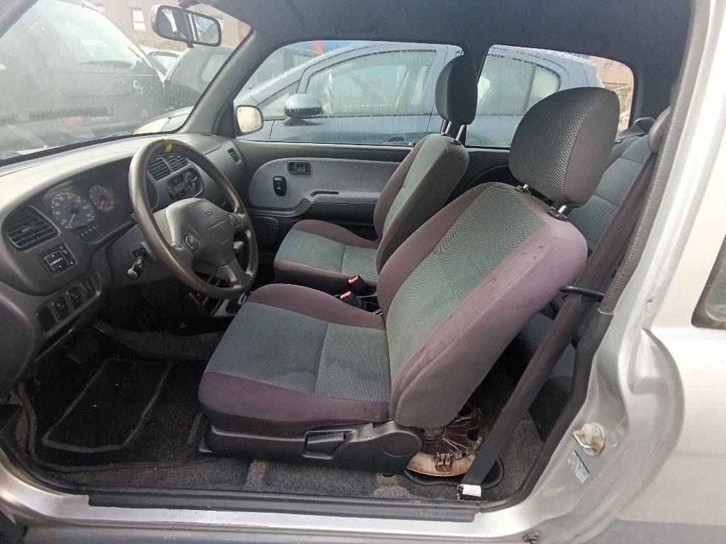 Daihatsu cuore 2002 automaat, Auto's, Automaat, Cuore, Berline, Grijs