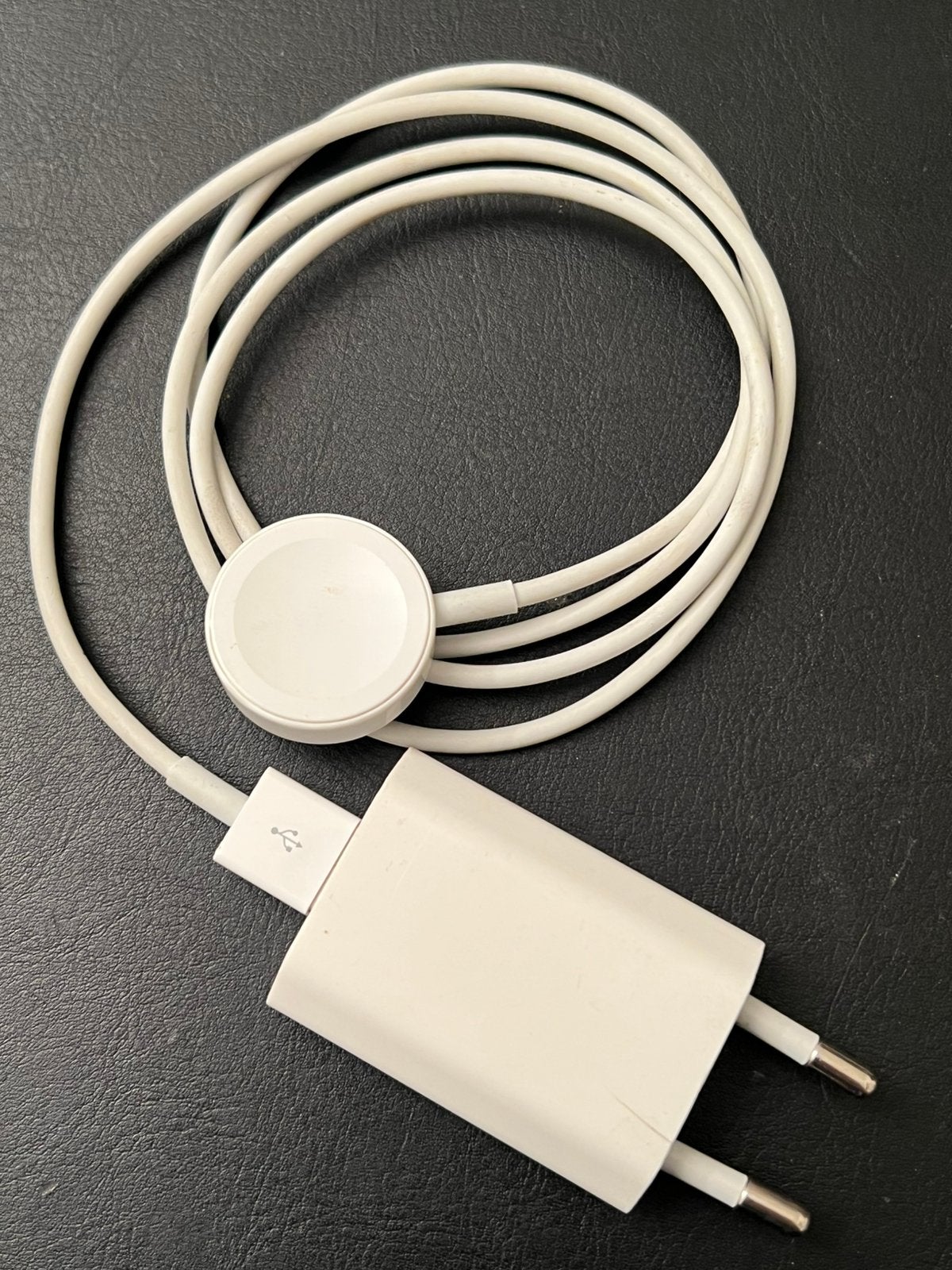 Apple Watch oplader, Handtassen en Accessoires, Verzenden, Gebruikt, Wit