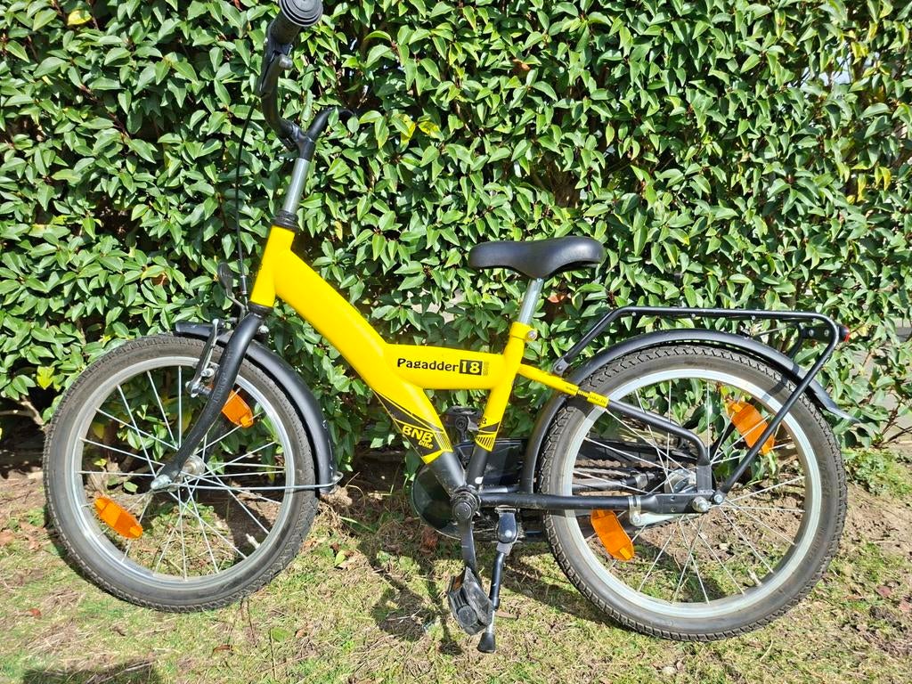 Paggader kinderfiets 18 inch bnb bikes, Fietsen en Brommers, Fietsen | Kinderfietsjes, Ophalen