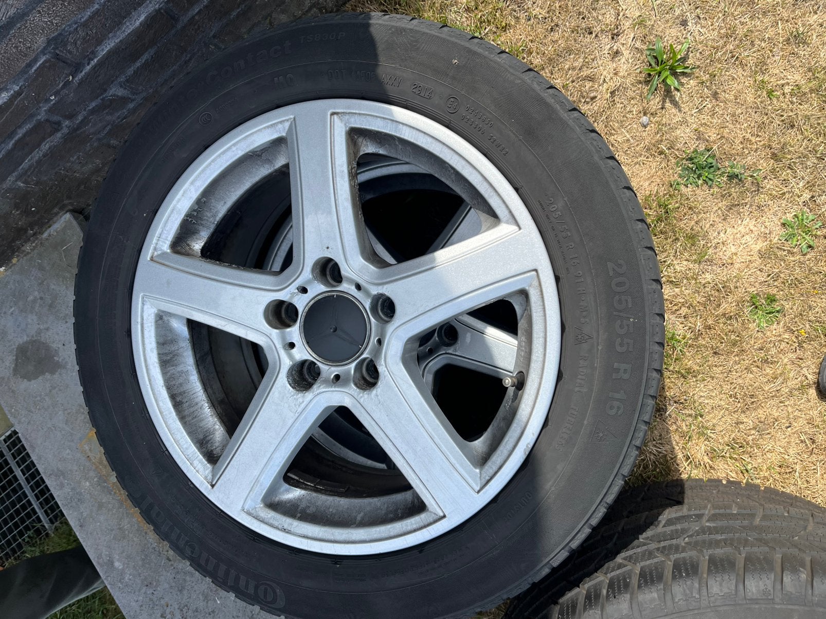 Winterset mercedes met wielbouten 205/55/16, Enlèvement, Pneu(s)