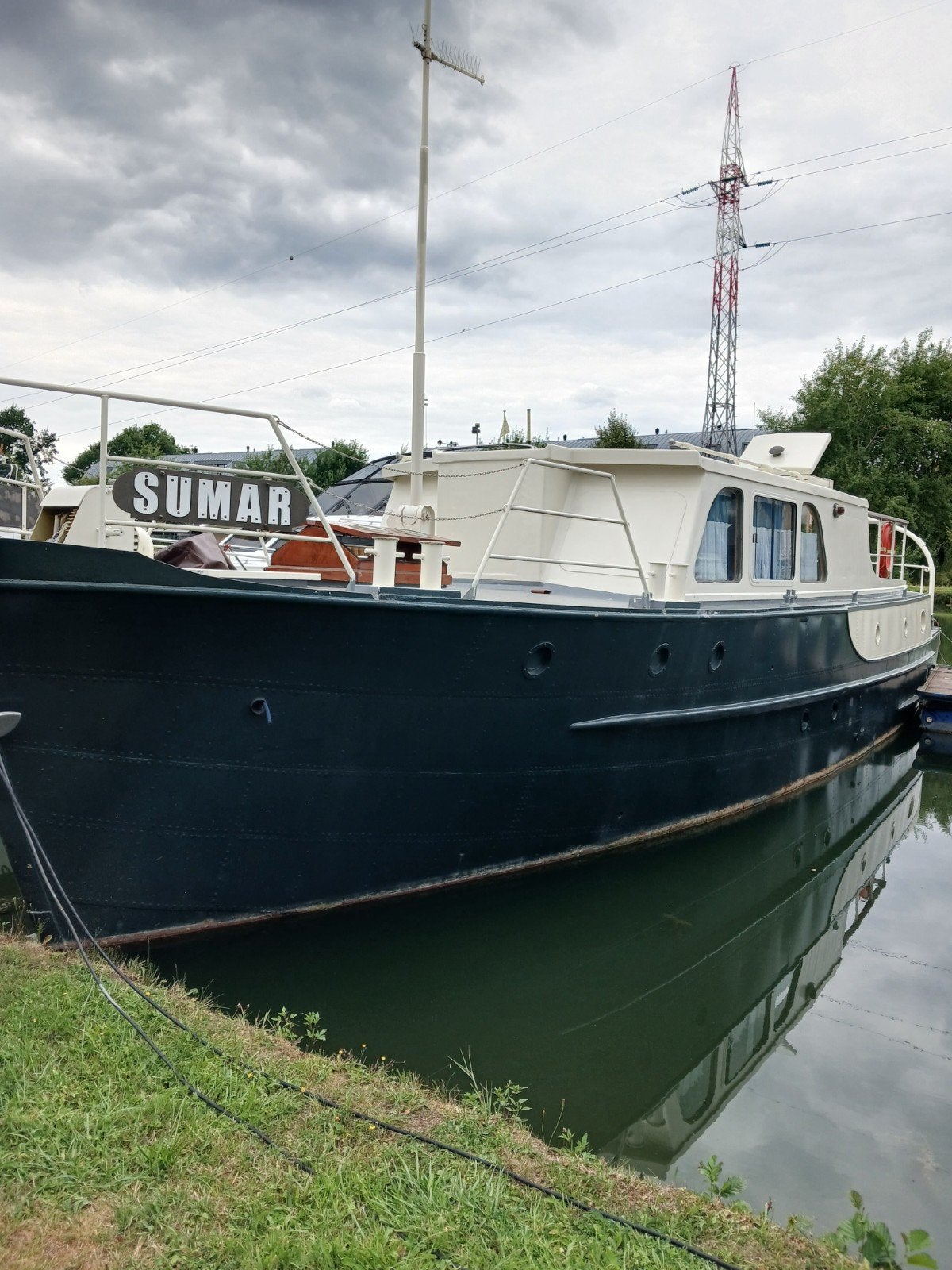 studio op het water, Watersport en Boten, Binnenboordmotor, Diesel, 170 pk, 1.85 meter
