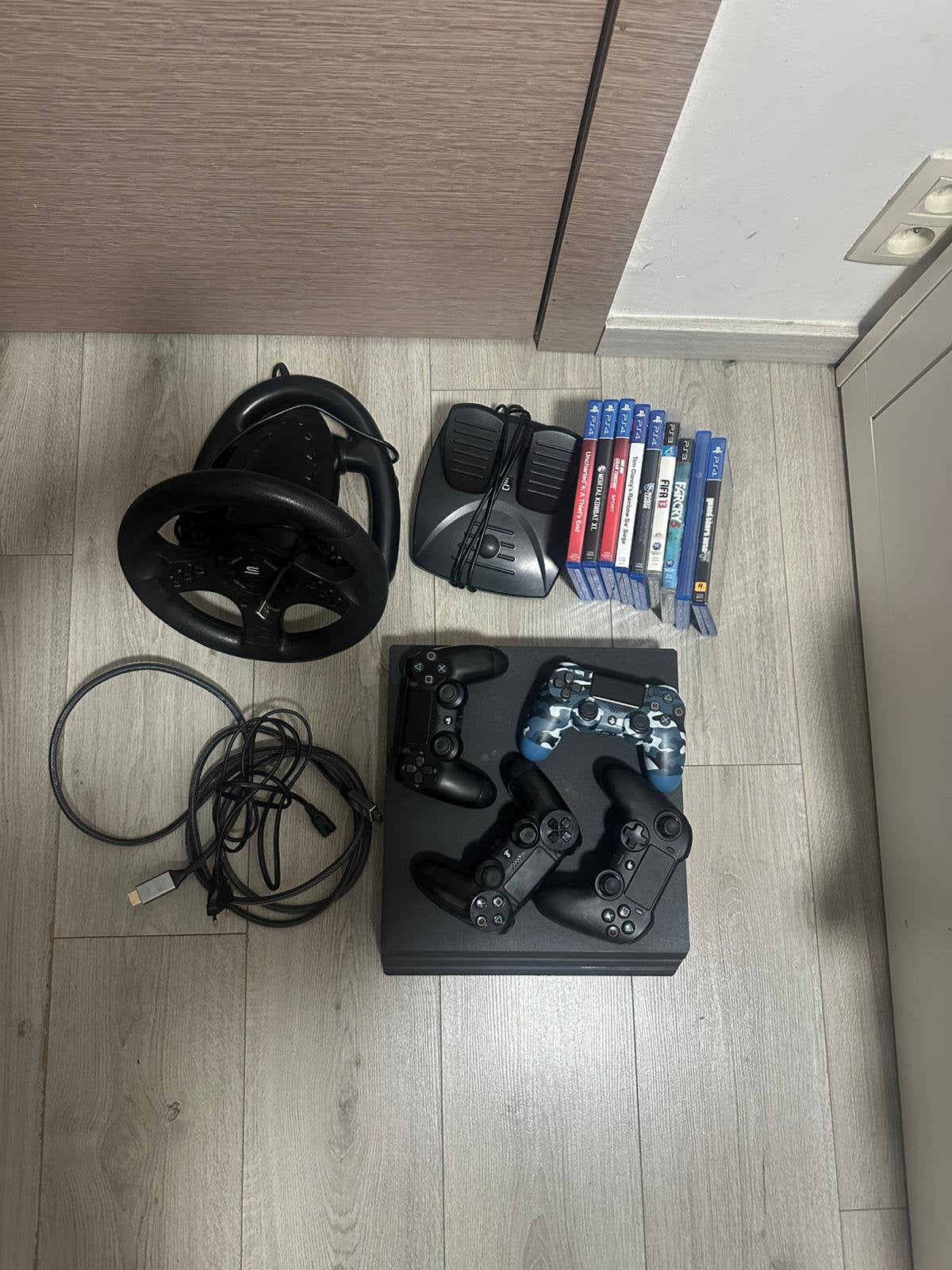 Psp 4 complet avec 2 manettes et jeux, Consoles de jeu & Jeux vidéo, Consoles de jeu | Sony PlayStation 3, Enlèvement ou Envoi