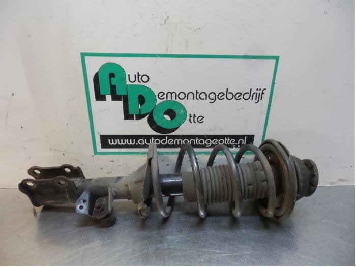 Barre amortisseur avant gauche d'un Kia Picanto (Picanto 04-, Kia, -, 3 mois de garantie, Utilisé