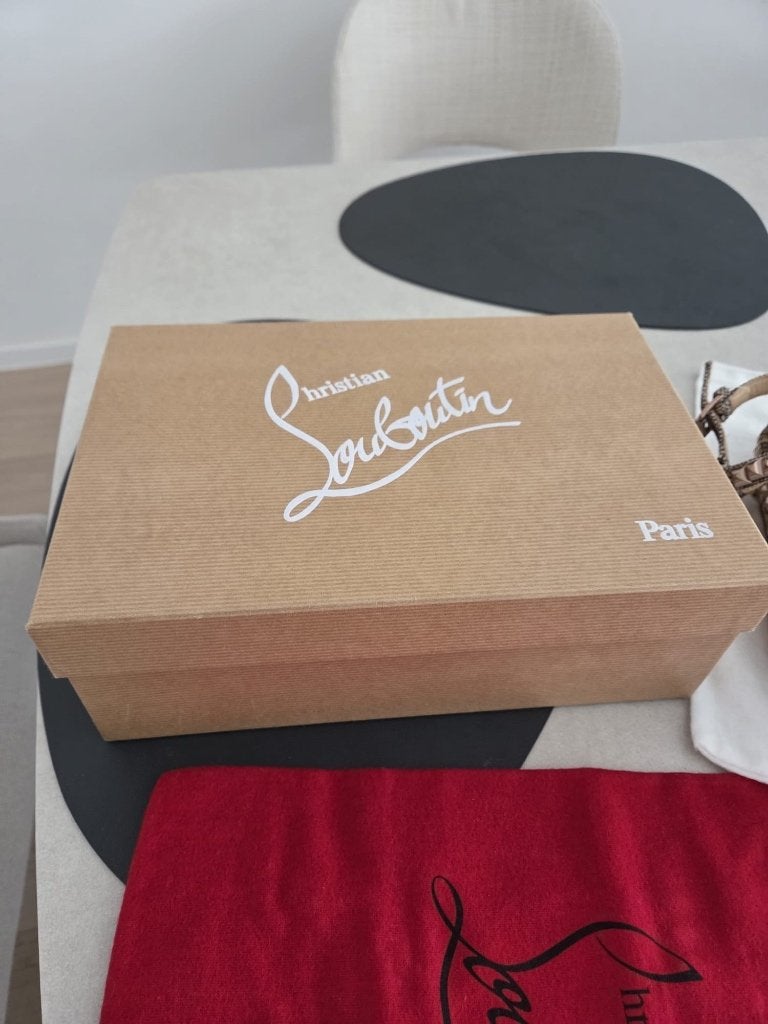 Sandalen Louboutin maat 38 - enkel afhalen Erembodegem, Kleding | Dames, Ophalen, Overige kleuren, Nieuw, Sandalen of Muiltjes