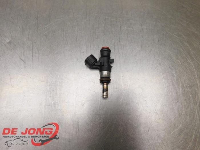 Injector (benzine injectie) van een Seat Leon, Gebruikt, -, -, Ophalen of Verzenden