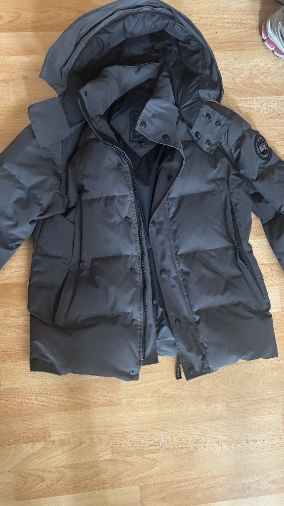 Canada goose jas, Kleding | Heren, Maat 48/50 (M), Ophalen of Verzenden, Zo goed als nieuw, Grijs